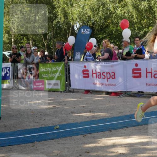07.09.2025 - 19. Norderstedt Triathlon Zöllner http://msf.ph/oto/8781561 07.09.2025 10:58:19 Ziel 108, 115, 670 meine-sportfotos.de