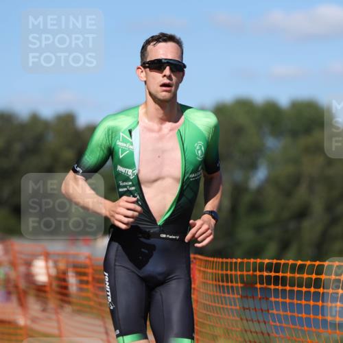 07.09.2025 - 19. Norderstedt Triathlon Michael Strokosch http://msf.ph/oto/8781581 07.09.2025 15:11:51 Laufen 1014 meine-sportfotos.de
