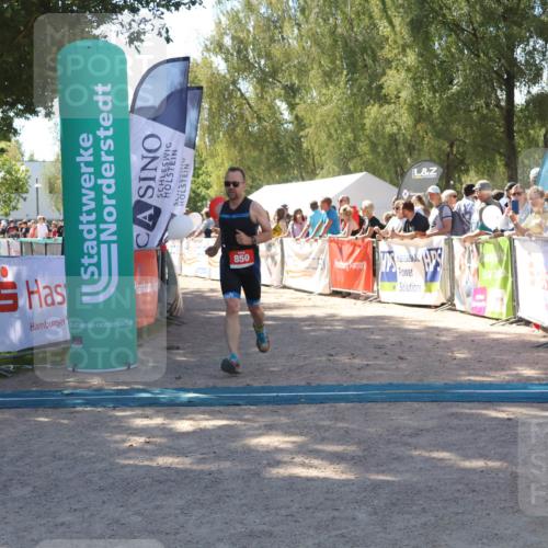 07.09.2025 - 19. Norderstedt Triathlon Zöllner http://msf.ph/oto/8781655 07.09.2025 12:57:19 Ziel 850 meine-sportfotos.de