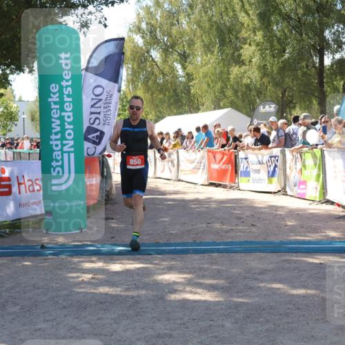 07.09.2025 - 19. Norderstedt Triathlon Zöllner http://msf.ph/oto/8781666 07.09.2025 12:57:19 Ziel 850 meine-sportfotos.de