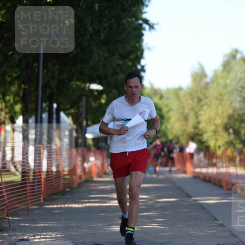 07.09.2025 - 19. Norderstedt Triathlon Michael Strokosch http://msf.ph/oto/8781681 07.09.2025 16:08:17 Laufen  meine-sportfotos.de