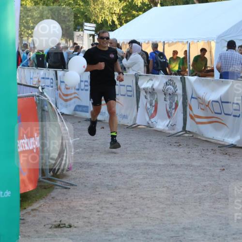 07.09.2025 - 19. Norderstedt Triathlon Zöllner http://msf.ph/oto/8781684 07.09.2025 17:43:51 Ziel 383, 429, 952, 1448 meine-sportfotos.de