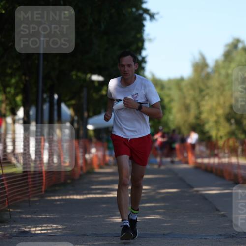 07.09.2025 - 19. Norderstedt Triathlon Michael Strokosch http://msf.ph/oto/8781688 07.09.2025 16:08:17 Laufen  meine-sportfotos.de