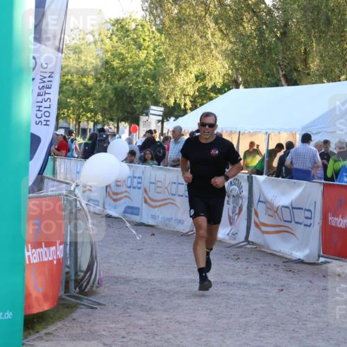 07.09.2025 - 19. Norderstedt Triathlon Zöllner http://msf.ph/oto/8781701 07.09.2025 17:43:53 Ziel 429, 952, 1448 meine-sportfotos.de