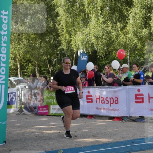 07.09.2025 - 19. Norderstedt Triathlon Zöllner http://msf.ph/oto/8781720 07.09.2025 10:59:40 Ziel 64, 83, 1113 meine-sportfotos.de