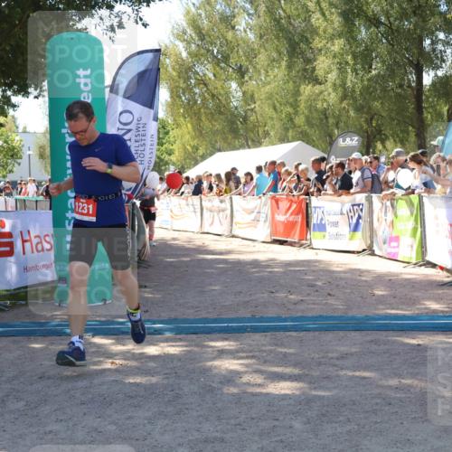 07.09.2025 - 19. Norderstedt Triathlon Zöllner http://msf.ph/oto/8781747 07.09.2025 12:57:39 Ziel 259, 1231 meine-sportfotos.de