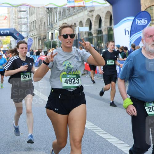 07.09.2025 - BARMER Alsterlauf Strokosch-Dieckow http://msf.ph/oto/8781762 07.09.2025 10:05:32 Ziel 2064, 2399, 2435, 2773, 3015, 3573, 3574, 3839, 3991, 4028, 4310, 4355, 4401, 4465, 4729, 4777, 4806, 5061, 5105, 5424, 5431, 5432, 5616, 5728, 5752, 5787, 5788, 5811, 6327, 8023, 8045, 8064, 8184, 8185, 8190, 8259, 8327, 8332, 8333, 8445, 8446, 8484, 8485 meine-sportfotos.de