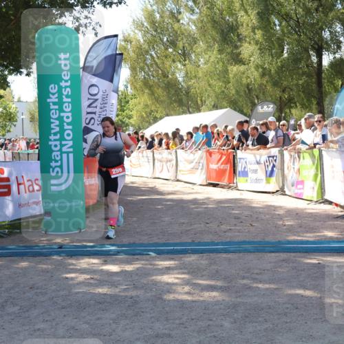 07.09.2025 - 19. Norderstedt Triathlon Zöllner http://msf.ph/oto/8781799 07.09.2025 12:57:44 Ziel 259, 898, 1231 meine-sportfotos.de