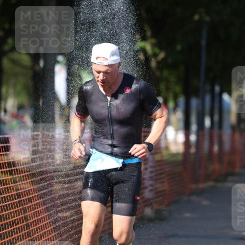 07.09.2025 - 19. Norderstedt Triathlon Michael Strokosch http://msf.ph/oto/8781817 07.09.2025 15:12:41 Laufen 411 meine-sportfotos.de