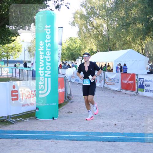 07.09.2025 - 19. Norderstedt Triathlon Zöllner http://msf.ph/oto/8781834 07.09.2025 17:44:07 Ziel 372 meine-sportfotos.de