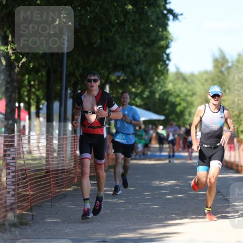 07.09.2025 - 19. Norderstedt Triathlon Michael Strokosch http://msf.ph/oto/8781905 07.09.2025 15:12:51 Laufen 427, 978, 988 meine-sportfotos.de