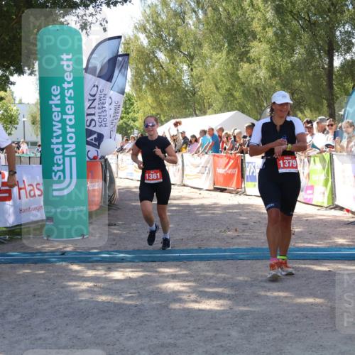07.09.2025 - 19. Norderstedt Triathlon Zöllner http://msf.ph/oto/8781920 07.09.2025 12:57:58 Ziel 818, 1309, 1361, 1379 meine-sportfotos.de