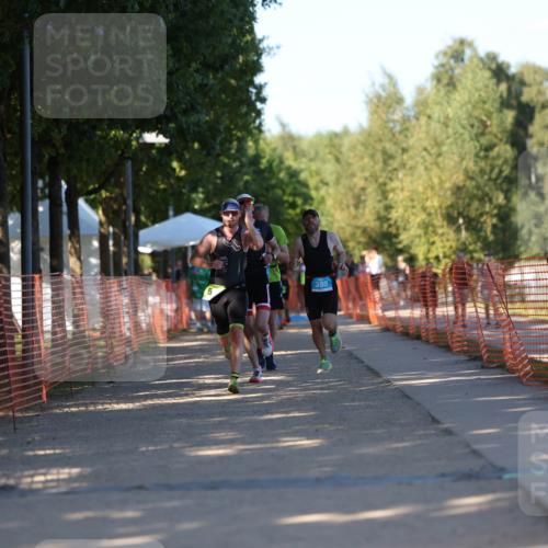 07.09.2025 - 19. Norderstedt Triathlon Michael Strokosch http://msf.ph/oto/8781933 07.09.2025 16:08:53 Laufen 534, 544 meine-sportfotos.de