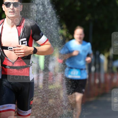 07.09.2025 - 19. Norderstedt Triathlon Michael Strokosch http://msf.ph/oto/8781940 07.09.2025 15:12:54 Laufen 427, 978, 988 meine-sportfotos.de
