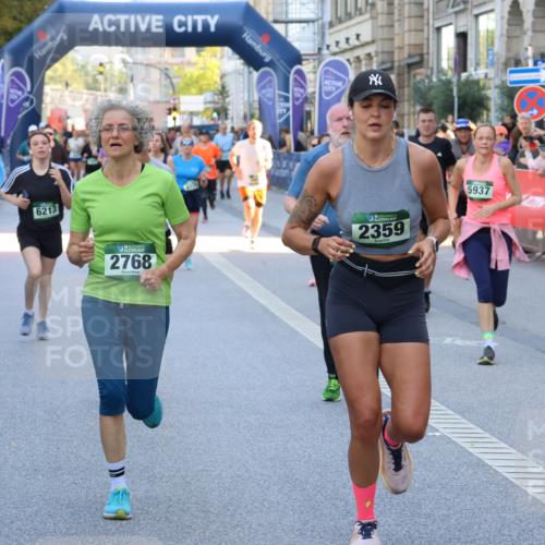 07.09.2025 - BARMER Alsterlauf Strokosch-Dieckow http://msf.ph/oto/8781963 07.09.2025 10:05:28 Ziel 2064, 2102, 2399, 2435, 2773, 3015, 3019, 3256, 3279, 3573, 3574, 3645, 3839, 3991, 4028, 4092, 4310, 4371, 4465, 4729, 4777, 4806, 5061, 5229, 5424, 5616, 5752, 5787, 5788, 5811, 6148, 6245, 6327, 8045, 8184, 8185, 8190, 8259, 8327, 8445, 8446, 8484, 8485 meine-sportfotos.de