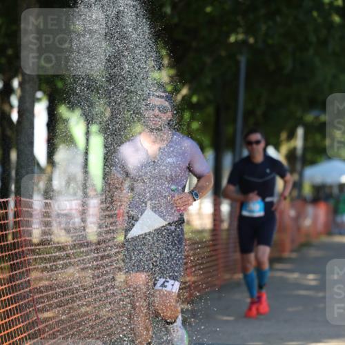07.09.2025 - 19. Norderstedt Triathlon Michael Strokosch http://msf.ph/oto/8781969 07.09.2025 15:13:03 Laufen 369, 872 meine-sportfotos.de