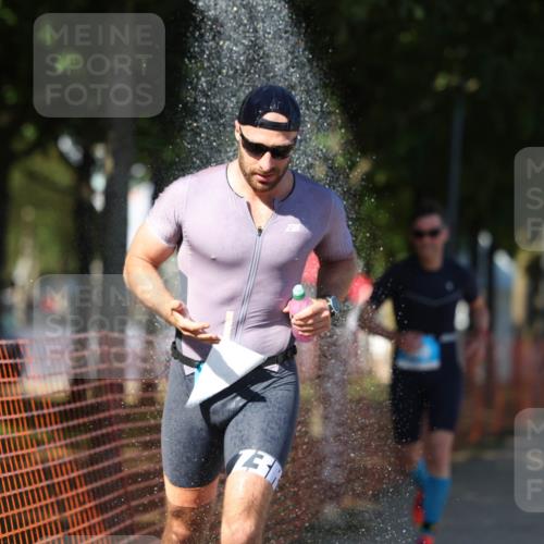 07.09.2025 - 19. Norderstedt Triathlon Michael Strokosch http://msf.ph/oto/8781980 07.09.2025 15:13:04 Laufen 369, 872 meine-sportfotos.de