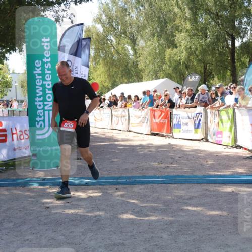 07.09.2025 - 19. Norderstedt Triathlon Zöllner http://msf.ph/oto/8782002 07.09.2025 12:58:31 Ziel 835 meine-sportfotos.de