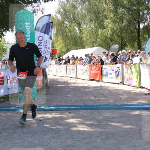 07.09.2025 - 19. Norderstedt Triathlon Zöllner http://msf.ph/oto/8782007 07.09.2025 12:58:31 Ziel 835 meine-sportfotos.de