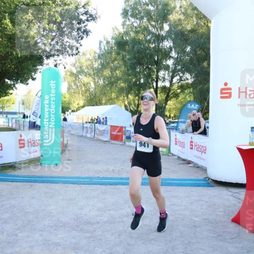07.09.2025 - 19. Norderstedt Triathlon Zöllner http://msf.ph/oto/8782047 07.09.2025 17:47:40 Ziel 941 meine-sportfotos.de