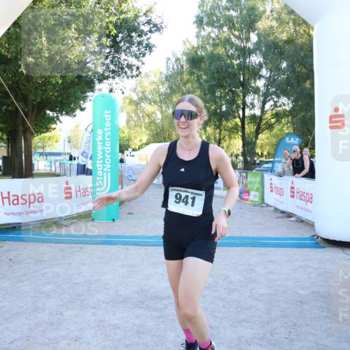 07.09.2025 - 19. Norderstedt Triathlon Zöllner http://msf.ph/oto/8782056 07.09.2025 17:47:41 Ziel 941 meine-sportfotos.de