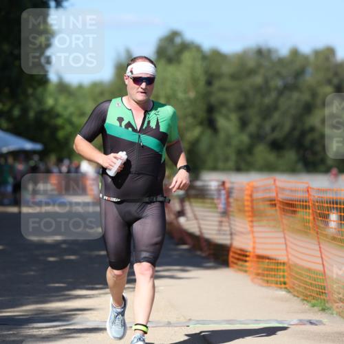 07.09.2025 - 19. Norderstedt Triathlon Michael Strokosch http://msf.ph/oto/8782073 07.09.2025 15:13:19 Laufen 1034, 1406 meine-sportfotos.de