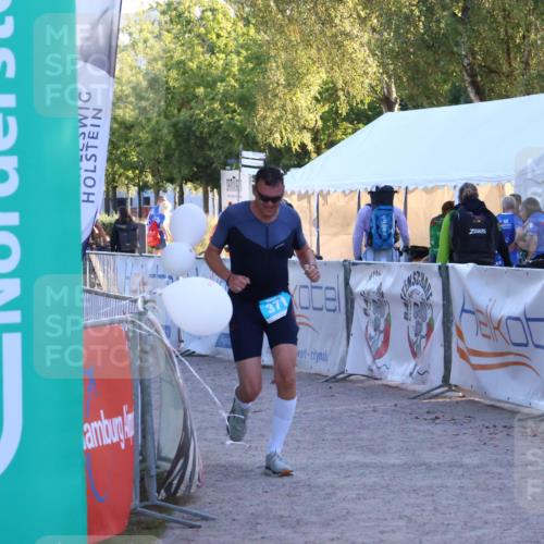 07.09.2025 - 19. Norderstedt Triathlon Zöllner http://msf.ph/oto/8782085 07.09.2025 17:48:44 Ziel 371 meine-sportfotos.de