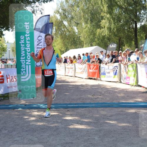 07.09.2025 - 19. Norderstedt Triathlon Zöllner http://msf.ph/oto/8782090 07.09.2025 12:59:03 Ziel 1329 meine-sportfotos.de