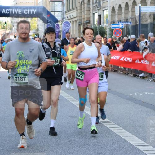 07.09.2025 - BARMER Alsterlauf Strokosch-Dieckow http://msf.ph/oto/8782122 07.09.2025 10:05:22 Ziel 2064, 2102, 2163, 2399, 2435, 2481, 3019, 3256, 3279, 3645, 4028, 4092, 4310, 4371, 4400, 4729, 4777, 4783, 4806, 4862, 5061, 5229, 5424, 5588, 5616, 5627, 6148, 6241, 6245, 6327, 8045, 8190, 8259, 8286, 8445, 8446, 8484, 8485 meine-sportfotos.de