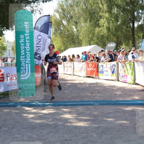 07.09.2025 - 19. Norderstedt Triathlon Zöllner http://msf.ph/oto/8782124 07.09.2025 12:59:16 Ziel 1386 meine-sportfotos.de