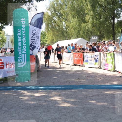 07.09.2025 - 19. Norderstedt Triathlon Zöllner http://msf.ph/oto/8782153 07.09.2025 13:00:00 Ziel 776, 1255 meine-sportfotos.de