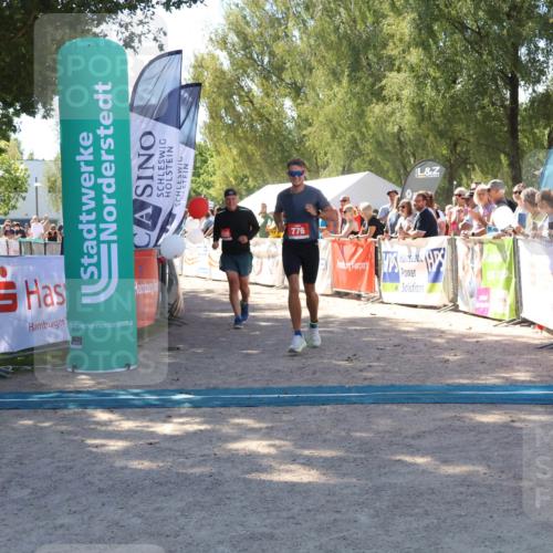 07.09.2025 - 19. Norderstedt Triathlon Zöllner http://msf.ph/oto/8782183 07.09.2025 13:00:02 Ziel 214, 776, 1255 meine-sportfotos.de