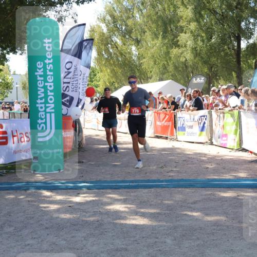 07.09.2025 - 19. Norderstedt Triathlon Zöllner http://msf.ph/oto/8782188 07.09.2025 13:00:02 Ziel 214, 776, 1255 meine-sportfotos.de