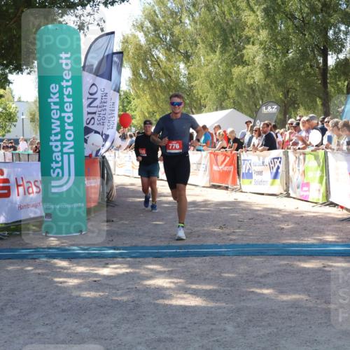07.09.2025 - 19. Norderstedt Triathlon Zöllner http://msf.ph/oto/8782194 07.09.2025 13:00:02 Ziel 214, 776, 1255 meine-sportfotos.de