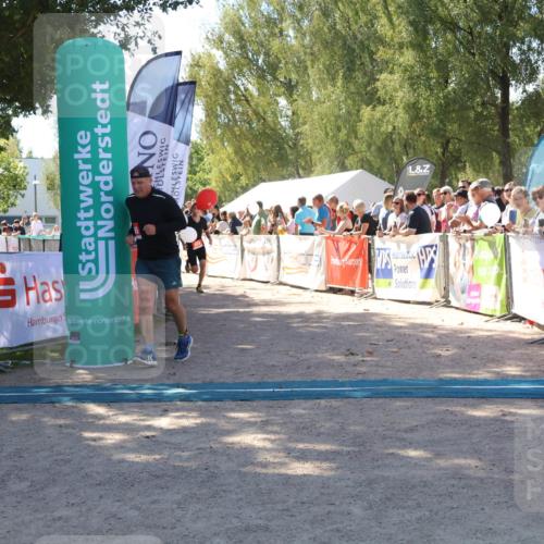 07.09.2025 - 19. Norderstedt Triathlon Zöllner http://msf.ph/oto/8782225 07.09.2025 13:00:04 Ziel 214, 776, 1255, 1343 meine-sportfotos.de