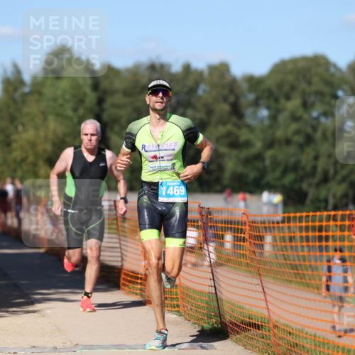 07.09.2025 - 19. Norderstedt Triathlon Michael Strokosch http://msf.ph/oto/8782232 07.09.2025 15:13:38 Laufen 391, 1457, 1469 meine-sportfotos.de