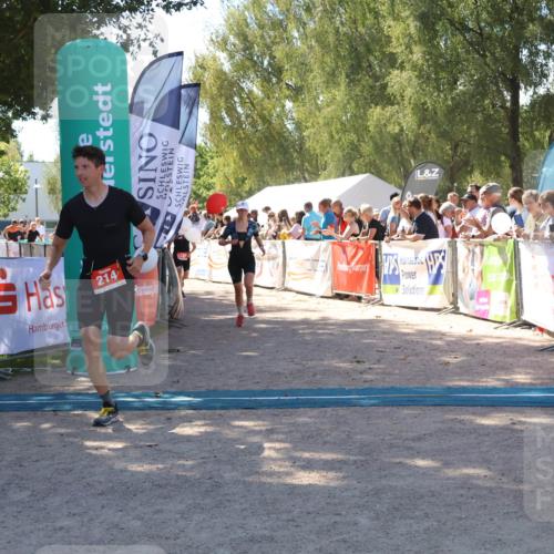 07.09.2025 - 19. Norderstedt Triathlon Zöllner http://msf.ph/oto/8782276 07.09.2025 13:00:08 Ziel 214, 776, 1255, 1327, 1343 meine-sportfotos.de