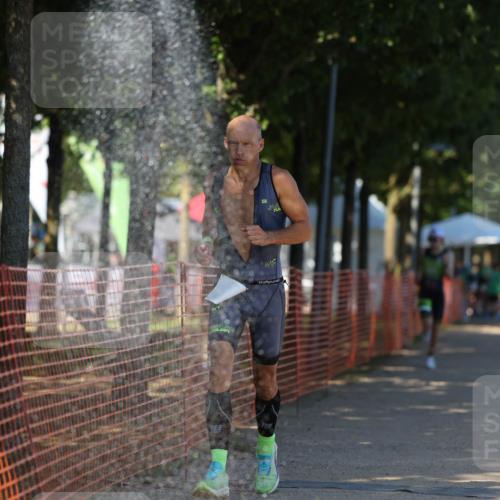 07.09.2025 - 19. Norderstedt Triathlon Michael Strokosch http://msf.ph/oto/8782279 07.09.2025 15:13:45 Laufen 986, 1457 meine-sportfotos.de