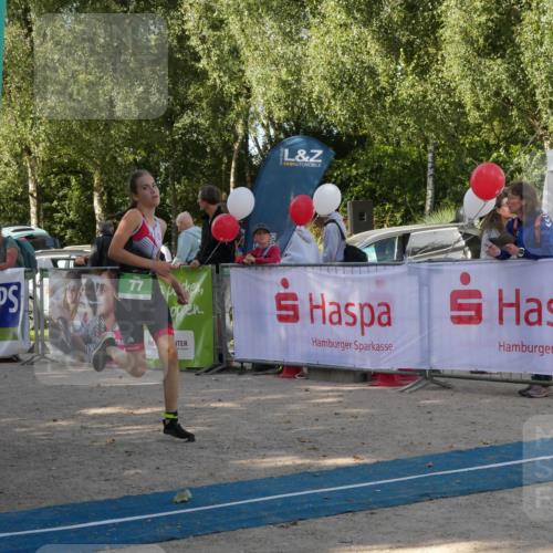 07.09.2025 - 19. Norderstedt Triathlon Zöllner http://msf.ph/oto/8782289 07.09.2025 11:02:27 Ziel 77 meine-sportfotos.de