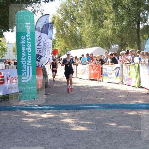 07.09.2025 - 19. Norderstedt Triathlon Zöllner http://msf.ph/oto/8782293 07.09.2025 13:00:09 Ziel 214, 1255, 1327, 1343 meine-sportfotos.de