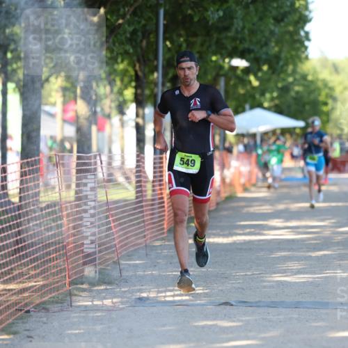 07.09.2025 - 19. Norderstedt Triathlon Michael Strokosch http://msf.ph/oto/8782315 07.09.2025 16:09:47 Laufen 442, 549 meine-sportfotos.de