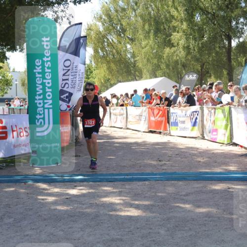 07.09.2025 - 19. Norderstedt Triathlon Zöllner http://msf.ph/oto/8782355 07.09.2025 13:00:13 Ziel 214, 696, 1213, 1327, 1343 meine-sportfotos.de