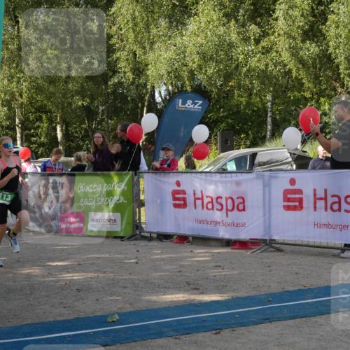 07.09.2025 - 19. Norderstedt Triathlon Zöllner http://msf.ph/oto/8782386 07.09.2025 11:03:54 Ziel 113 meine-sportfotos.de