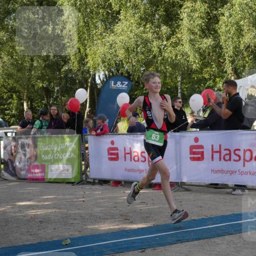 07.09.2025 - 19. Norderstedt Triathlon Zöllner http://msf.ph/oto/8782415 07.09.2025 11:04:00 Ziel 63, 113 meine-sportfotos.de