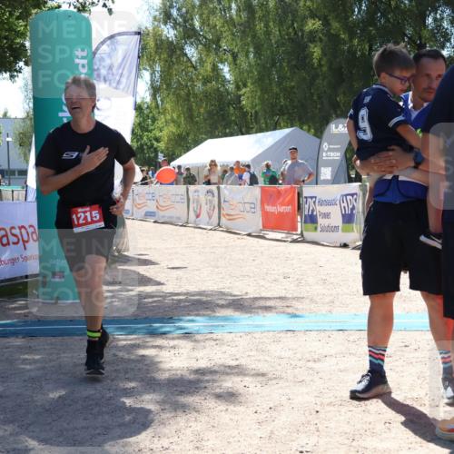 07.09.2025 - 19. Norderstedt Triathlon Zöllner http://msf.ph/oto/8782429 07.09.2025 14:16:00 Ziel 1215 meine-sportfotos.de