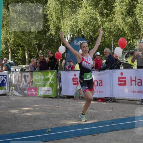 07.09.2025 - 19. Norderstedt Triathlon Zöllner http://msf.ph/oto/8782460 07.09.2025 11:04:23 Ziel 71, 92 meine-sportfotos.de