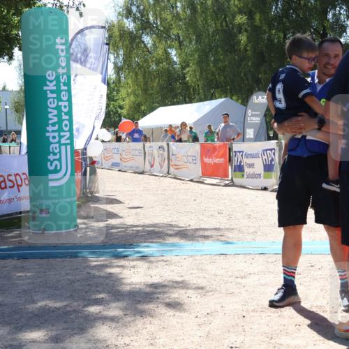 07.09.2025 - 19. Norderstedt Triathlon Zöllner http://msf.ph/oto/8782467 07.09.2025 14:16:01 Ziel 1215 meine-sportfotos.de