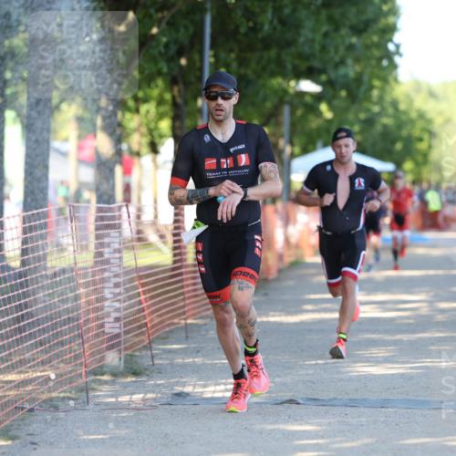 07.09.2025 - 19. Norderstedt Triathlon Michael Strokosch http://msf.ph/oto/8782490 07.09.2025 16:09:57 Laufen 442, 521, 525, 546 meine-sportfotos.de