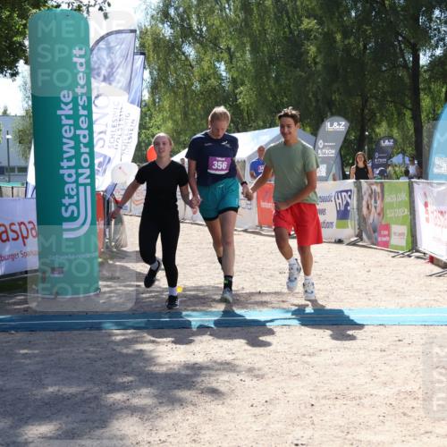 07.09.2025 - 19. Norderstedt Triathlon Zöllner http://msf.ph/oto/8782498 07.09.2025 14:16:13 Ziel 356 meine-sportfotos.de