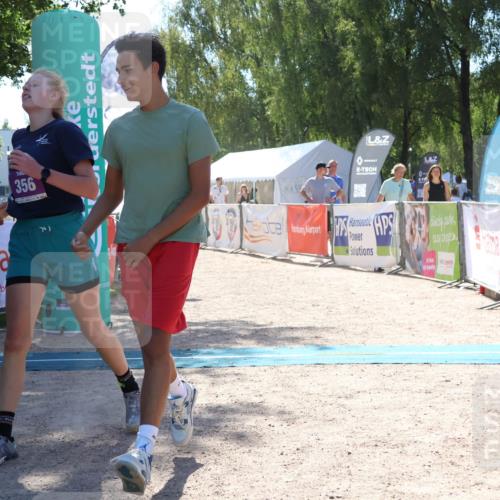 07.09.2025 - 19. Norderstedt Triathlon Zöllner http://msf.ph/oto/8782523 07.09.2025 14:16:14 Ziel 356 meine-sportfotos.de